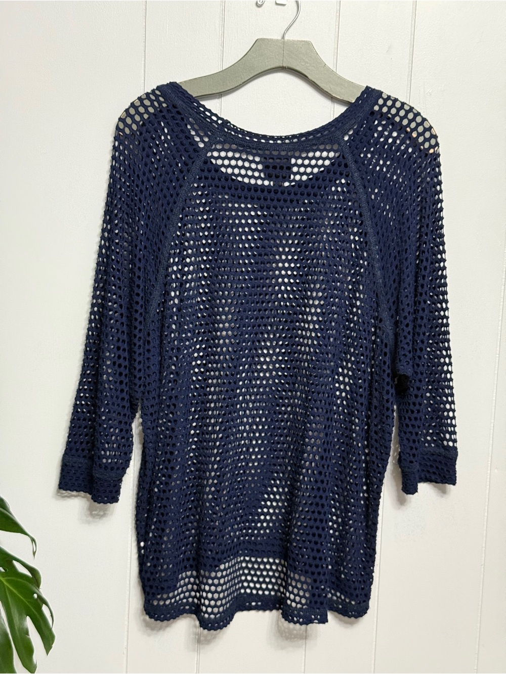 #18)  bobeau Navy Open-Weave Layering Top - Picture 2 of 6